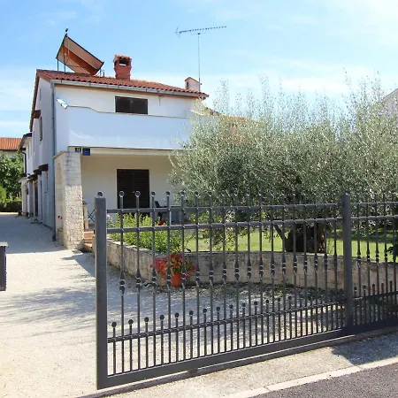 דירה In Porec/istrien 34561 פורץ