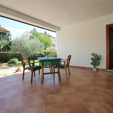 דירה In Porec/istrien 34561 פורץ